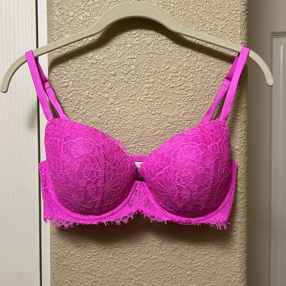 Victoria’s Secret DREAM ANGELS Lightly Lined Lace Demi Bra 34DD Pink Berry - Picture 4 of 9